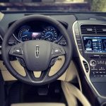 2019-Lincoln-MKT-interior